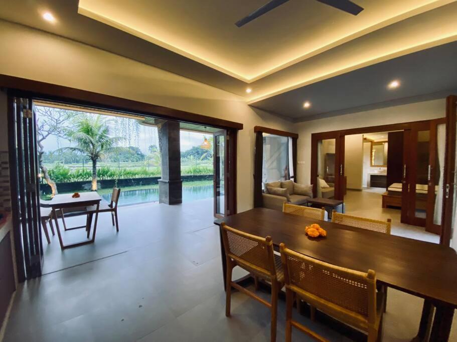 Villa Dewa Dewi 2 อูบุด ภายนอก รูปภาพ