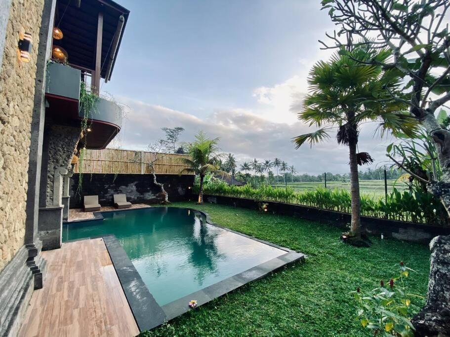Villa Dewa Dewi 2 อูบุด ภายนอก รูปภาพ